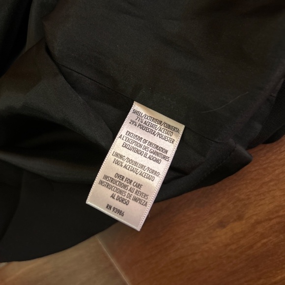 PETITE SOPHISTICATE Sleeveless Rhinestoned Black Dress size 2 - Picture 7 of 10